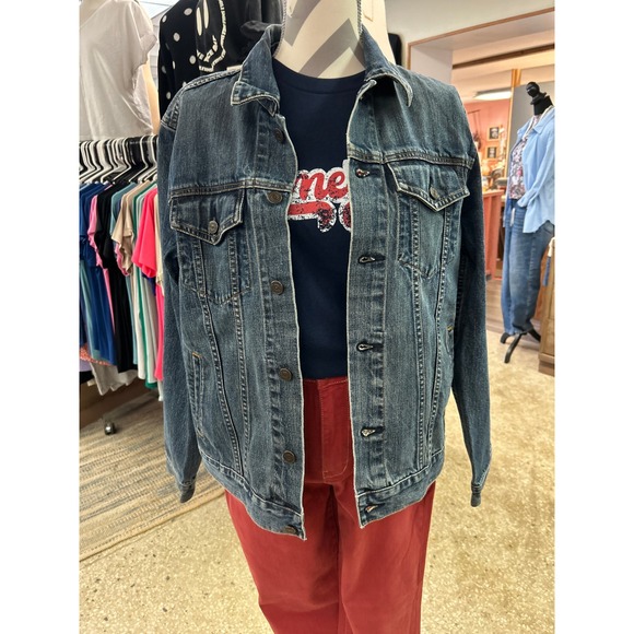 Jackets & Blazers - 1926 Classic Medium Wash Denim Jacket Button Front Jean Coat BlueSize M